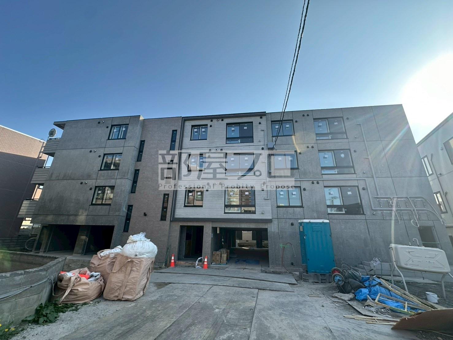 WELL RESIDENCE(3LDK/2階)