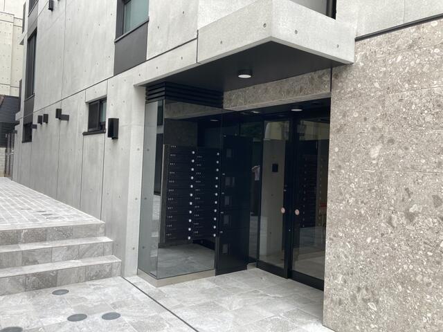 LAPIS西新宿五丁目
