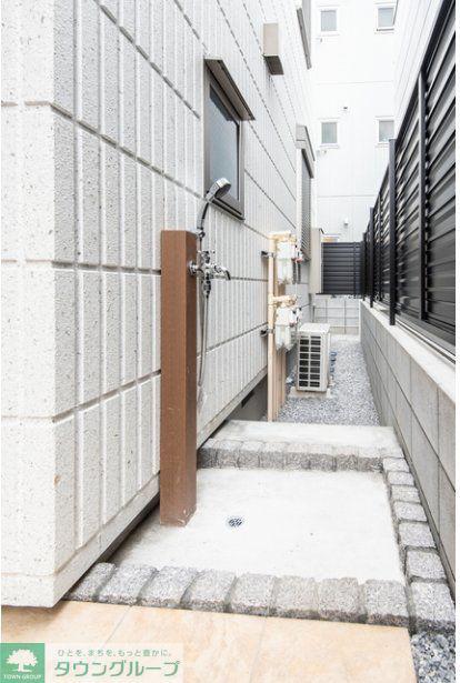 ＪＲ京葉線 新浦安駅 徒歩18分 2階建 築4年