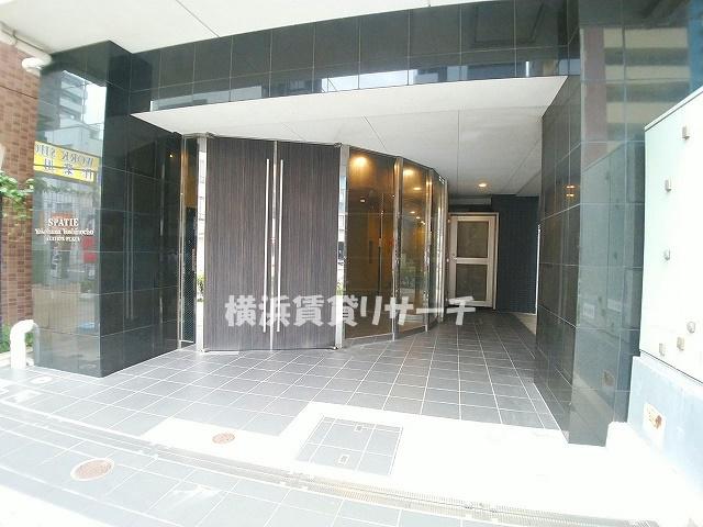 SPATIE YOKOHAMA YOSHINOCHO STATION