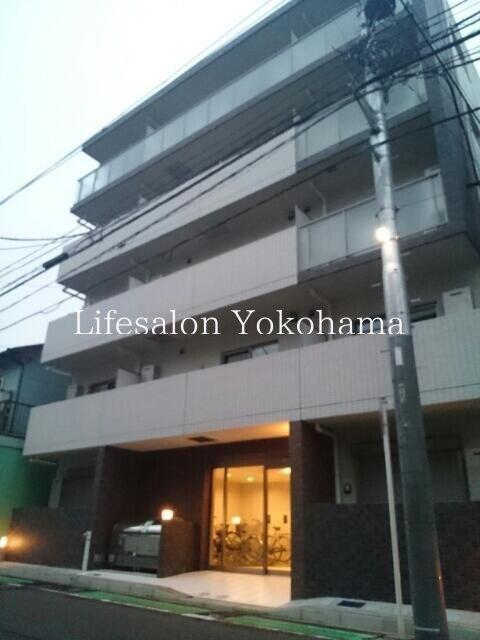 トゥットフェリーチェ横浜