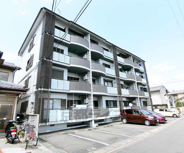 北前田マンション南棟