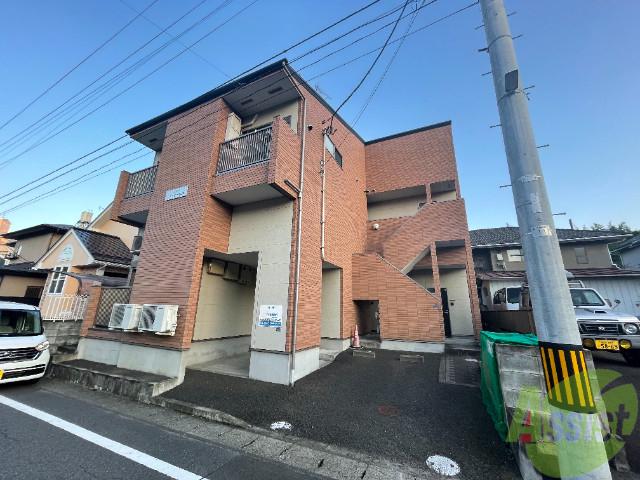 ファミリール山手(1K/2階)