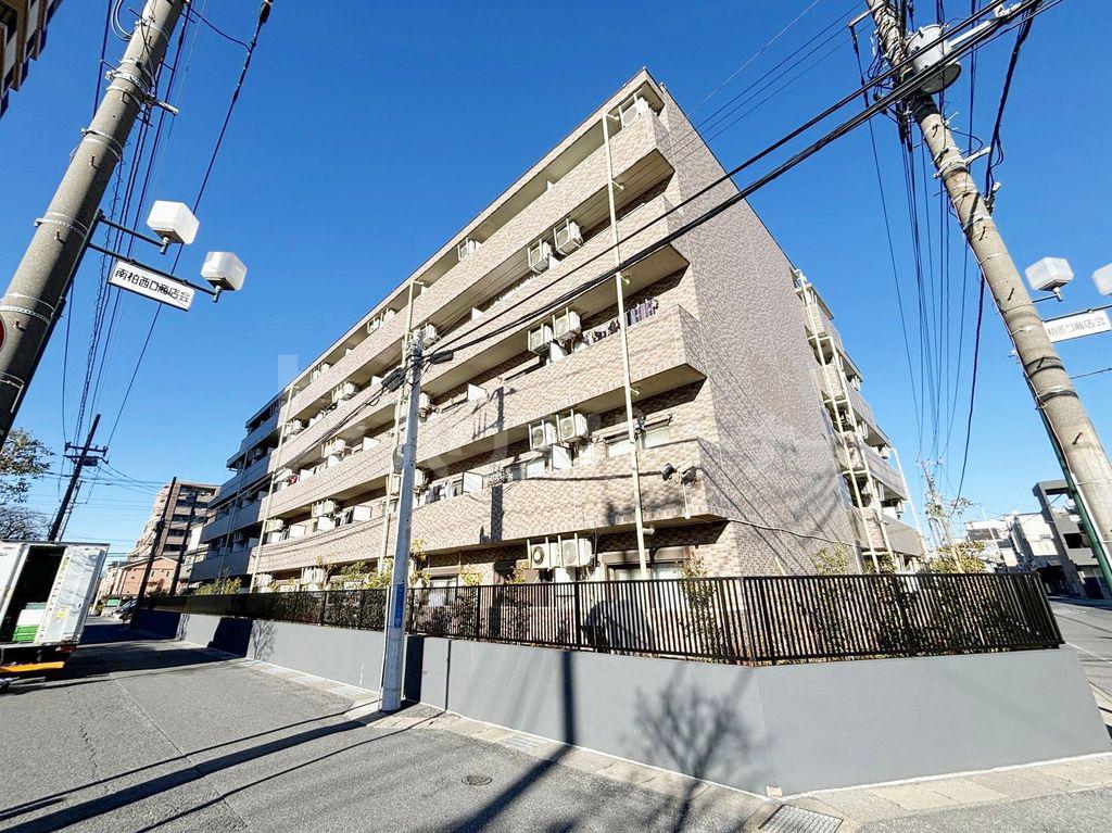 U RESIDENCE 南柏(1K/1階)
