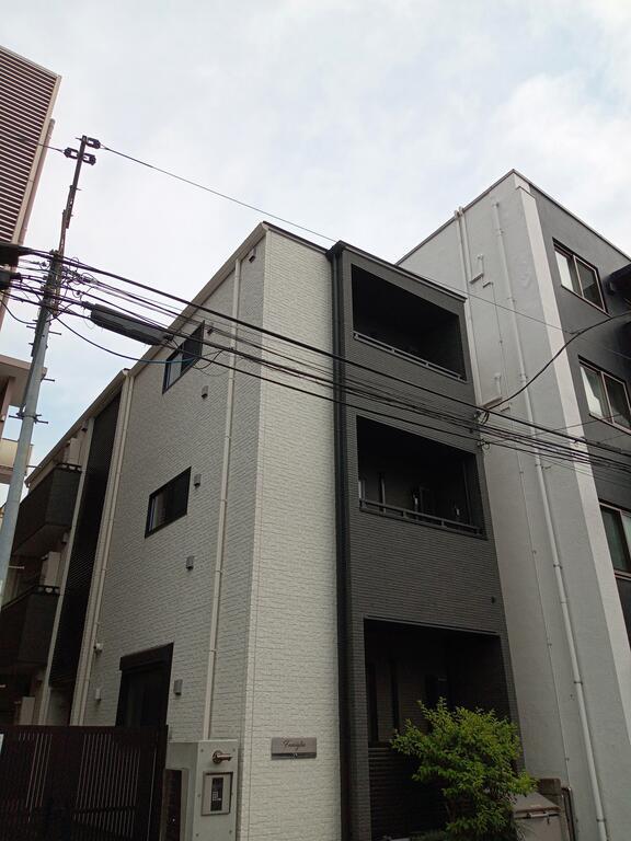 ファミーリア