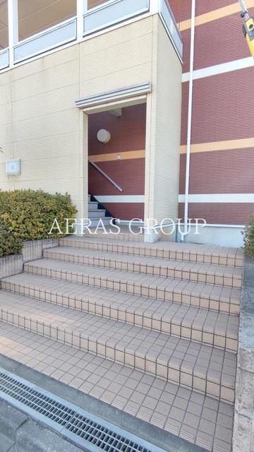 レオネクストフォレスタ