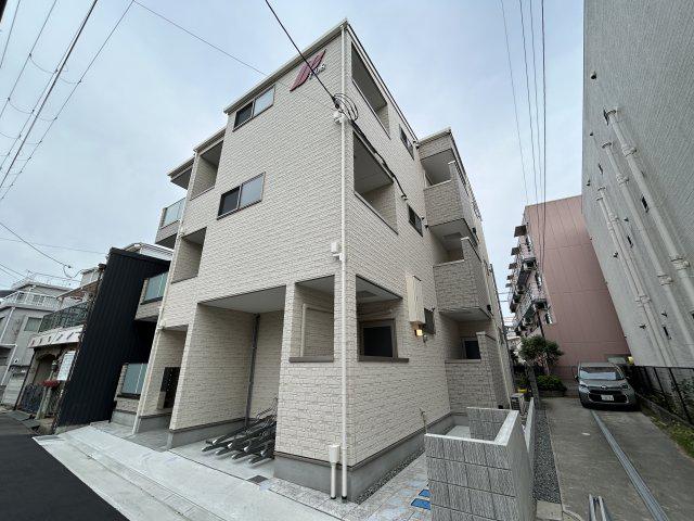 シェリル尼崎