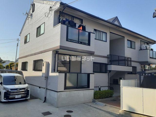 ファミーユ津久野
