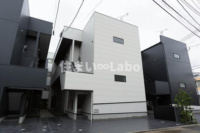 プレシャスソルーナ博多駅南
