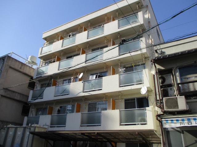 プレアール岡山医大東