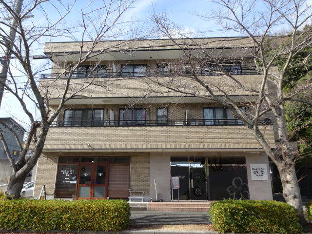 ヒルタウン岡場