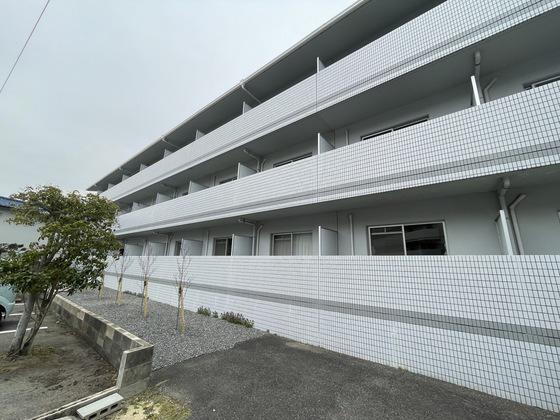 サンライズ伴駅前ビル