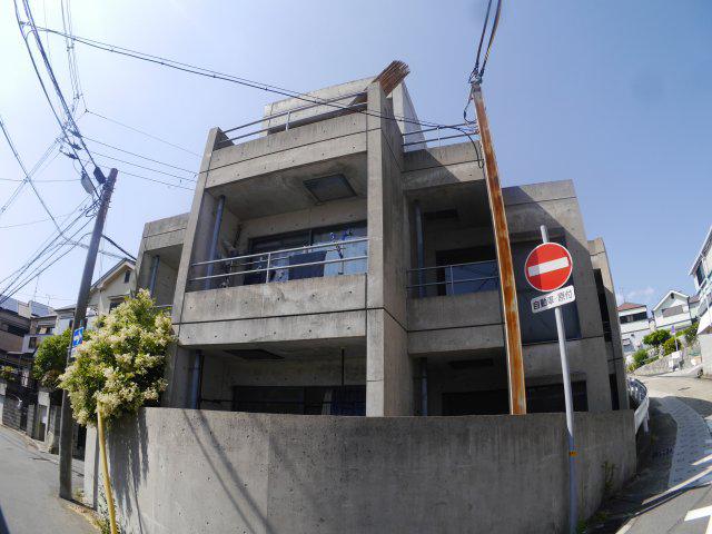 アパルトマンサンクフォイユ