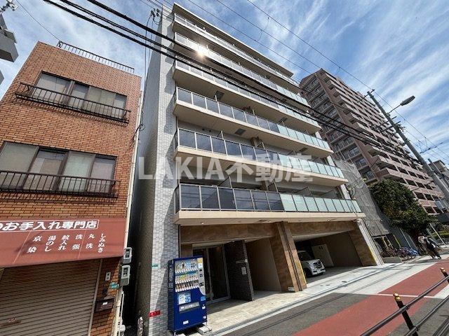 BADGE昭和町