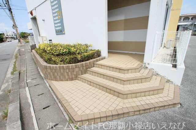 レオパレス西原