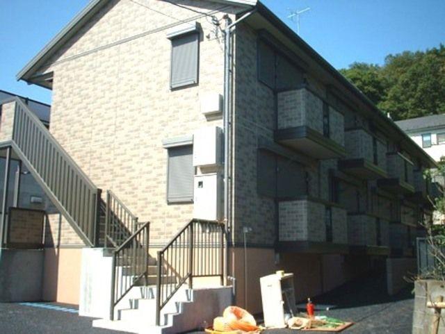 リビングタウン石川町AB