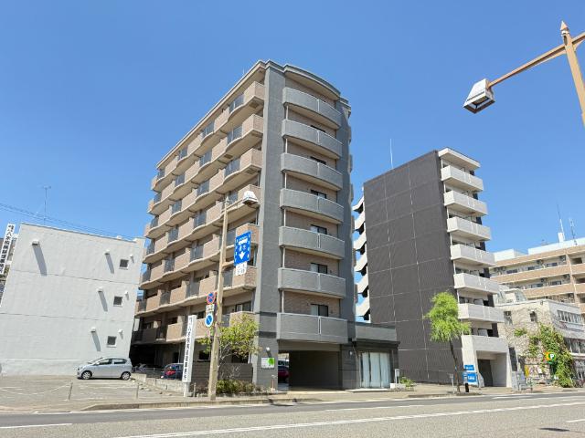 レジュイール東中通
