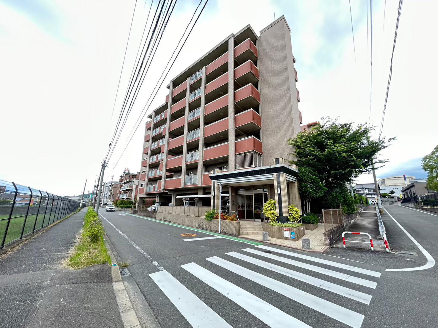 RESIAS DAZAIFU BLDG