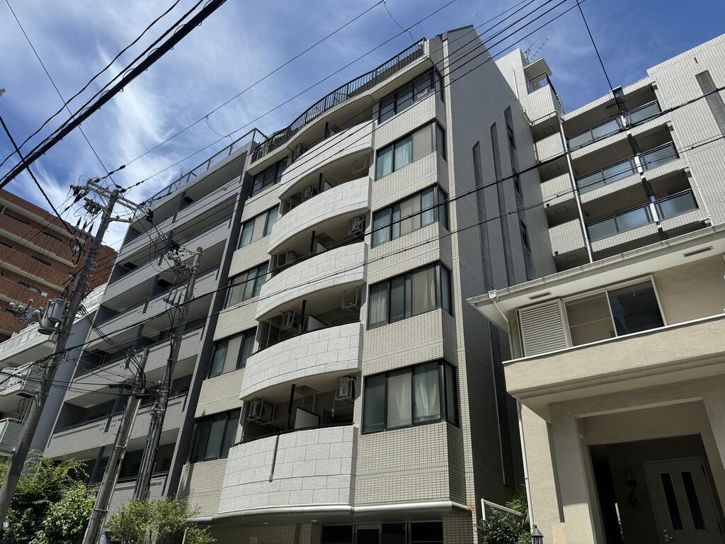 ロイヤル六甲駅前