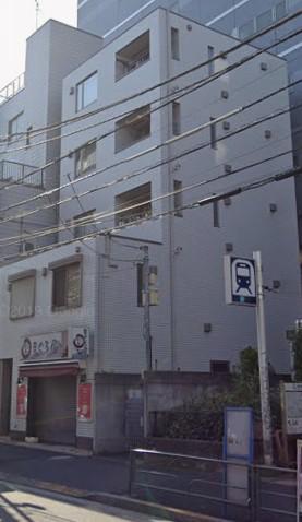 イースト WIN