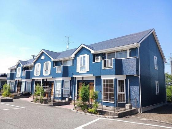 ファミール彦崎