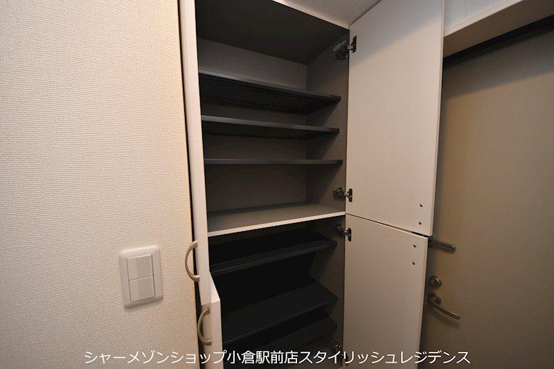 アンレーヴ門司駅前