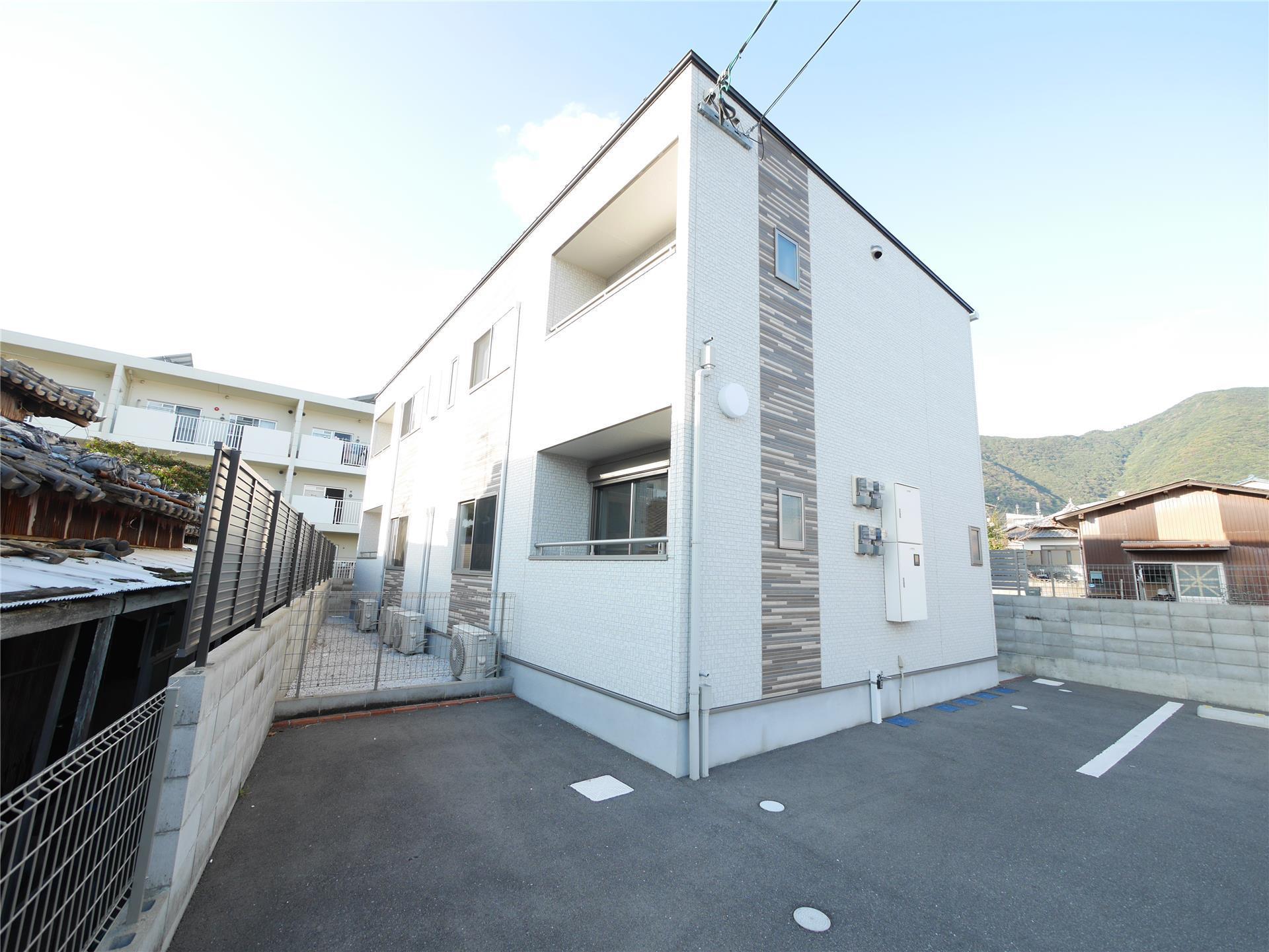 クレイン上葛原