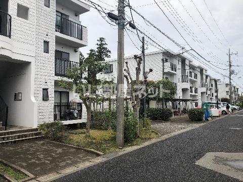 ロイヤルグリーン八千代3号棟
