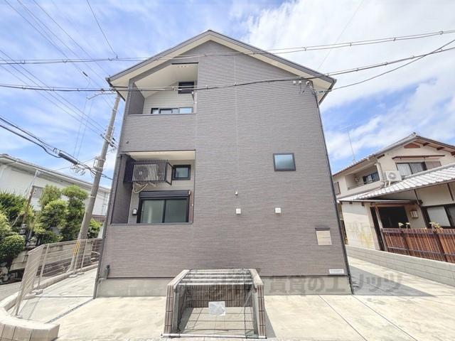 ハーモニーテラス深草大亀谷万帖敷町