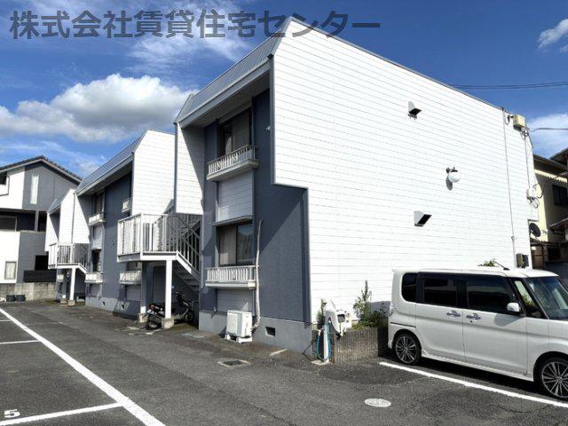 パレーシャル津秦