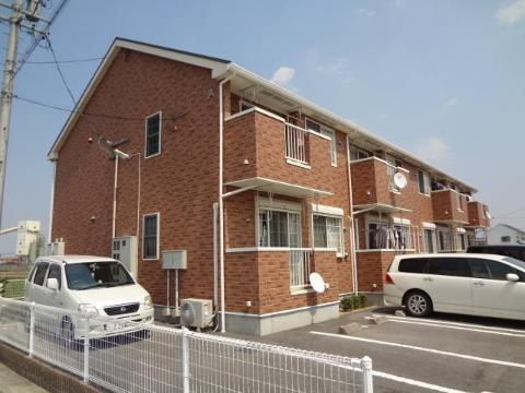 シュープリーム A棟
