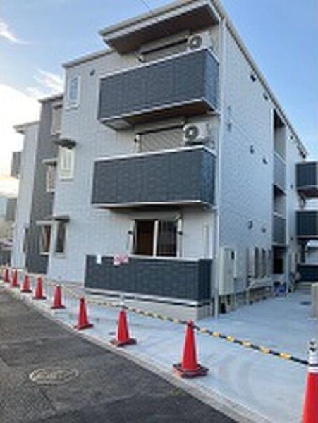 ソレイユ調布ー下石原3丁目-(1LDK/1階)