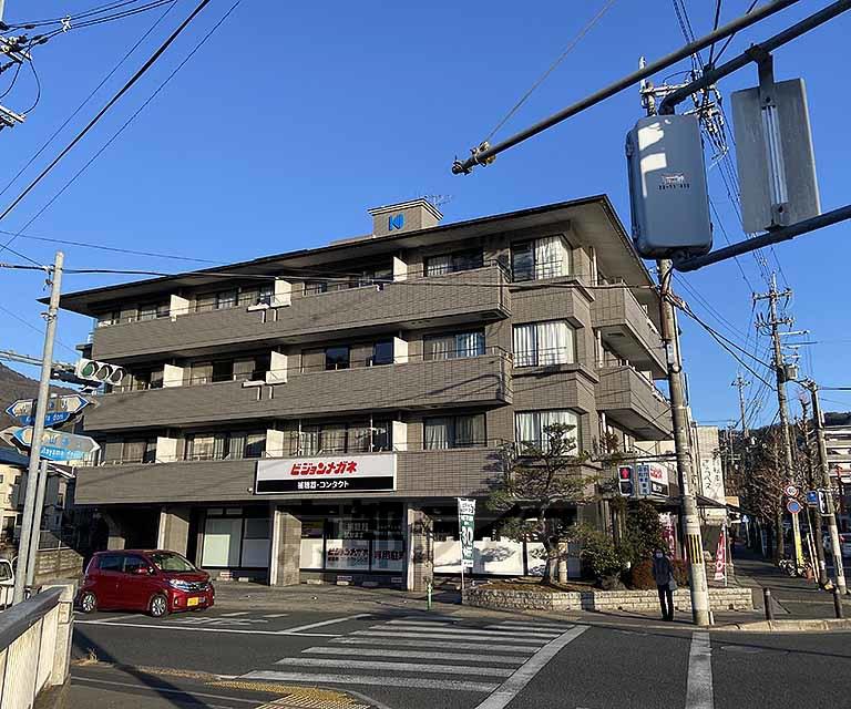 川端マンション