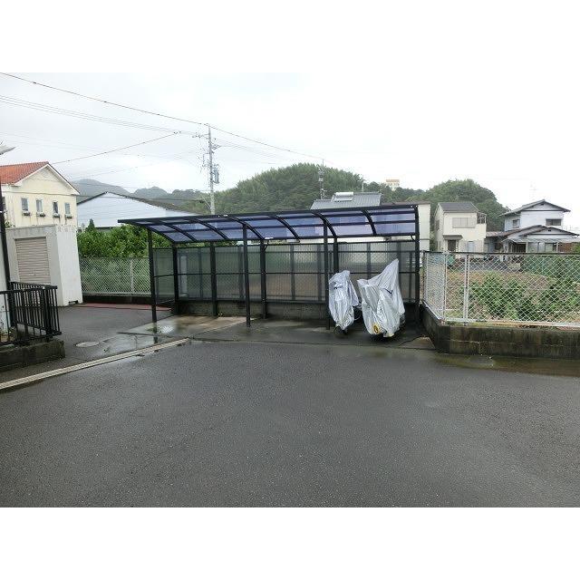 ヴィラハイツ伏見