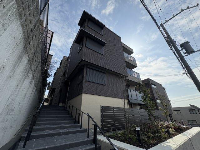 SHAMAISON GARDENS 旭が丘II