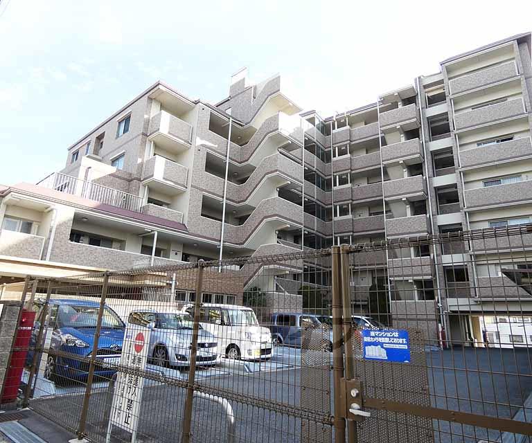 ネバーランド桃山御陵ロジュマン