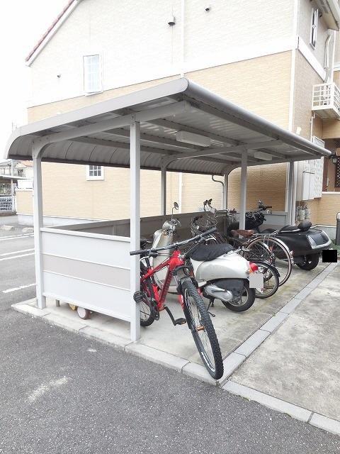 アンフィニーB