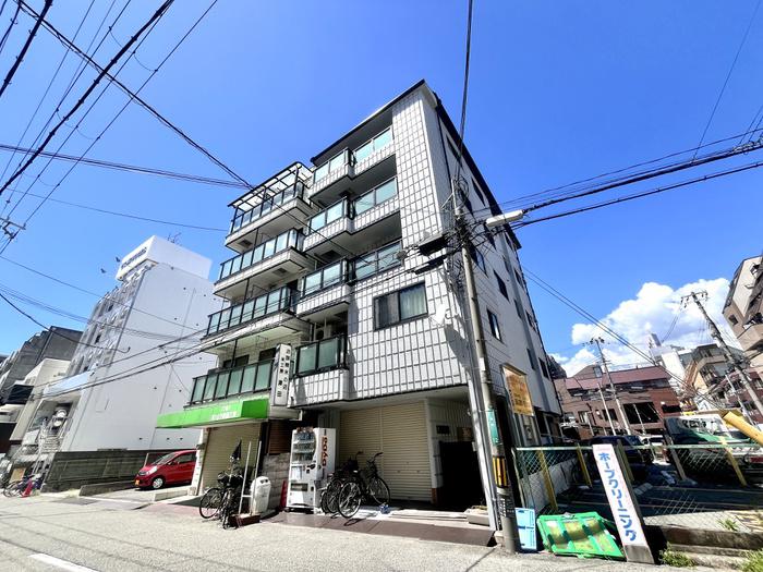 津田マンション