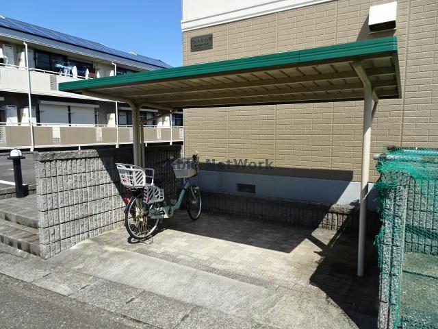 ウェルセッジ請西 II
