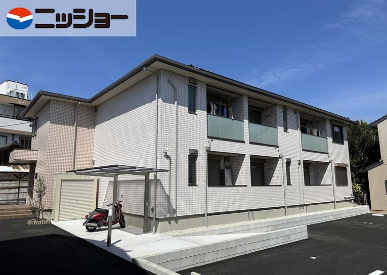 MAISON KJ
