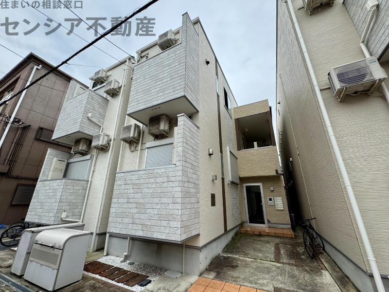 SQUAREWOOD OMIYA