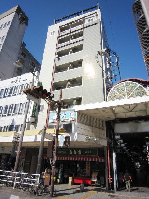 ラティスビル