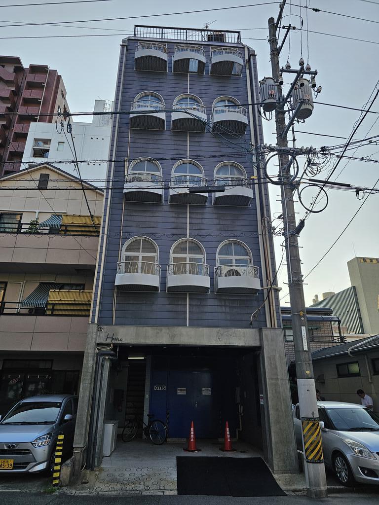 広島市南区松川町 HOTTIE