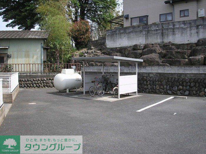 アカナウィン