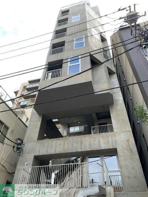 URBAN GREEN