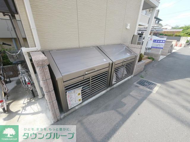 フォレスタ