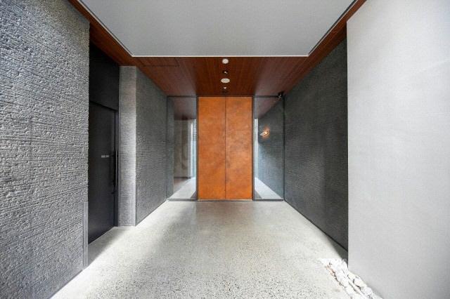 RE BLDG