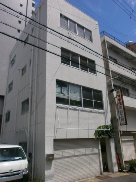 内山ビル