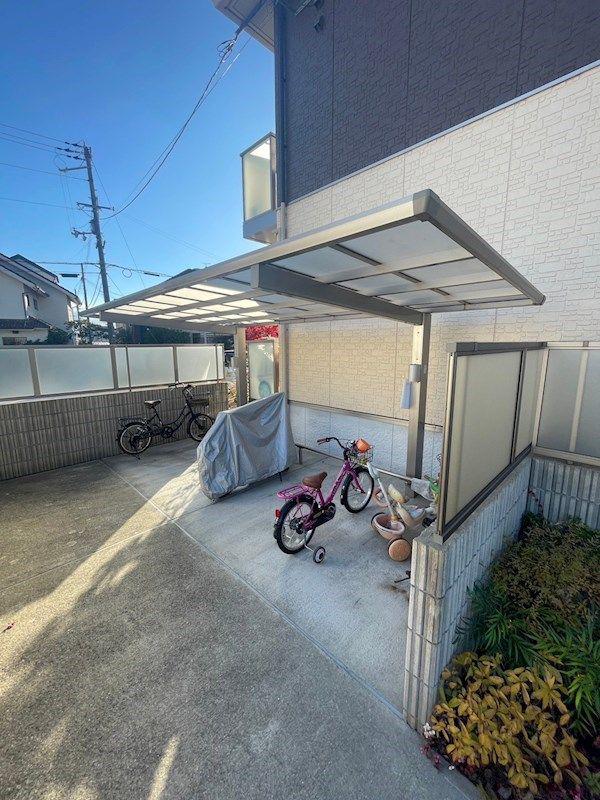 シャーメゾンしらとり