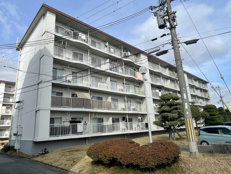ローレルハイツ三木3号棟